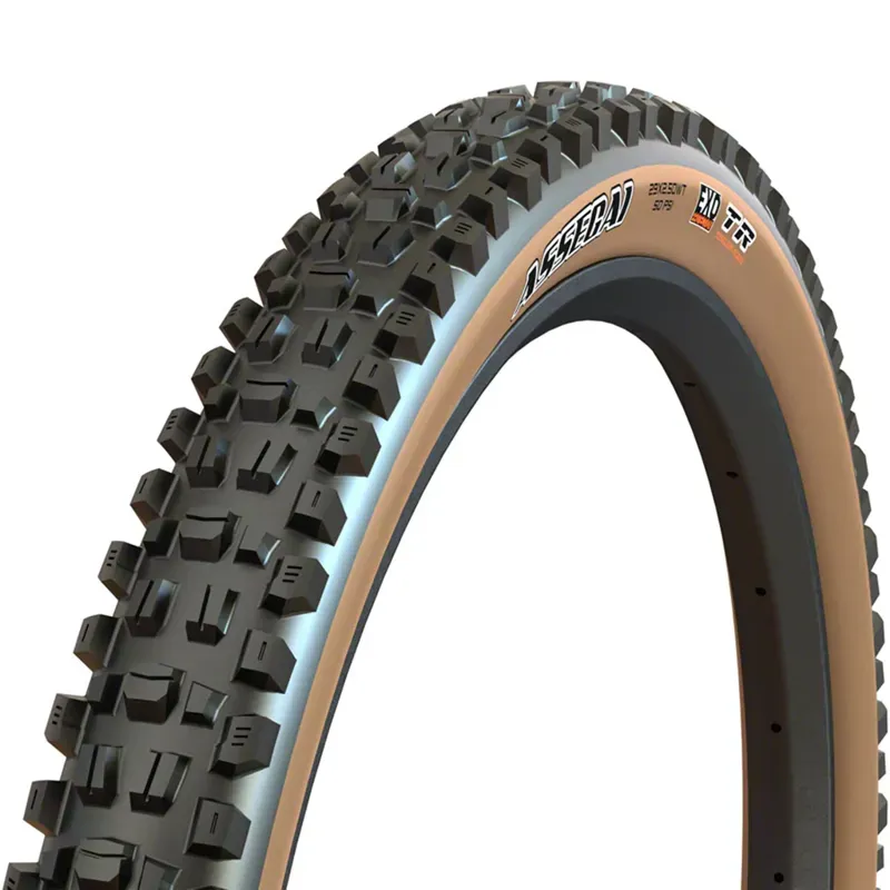Maxxis Assegai 29x2.5-inch DC/TR/WT MTB Tire in Black/Tanwall