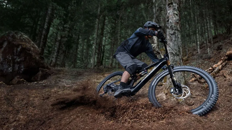 Amflow PL Carbon Electric Mountain Bike-13