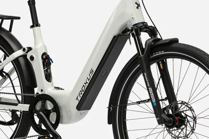 Troxus Trax SUV 750W 15Ah-11